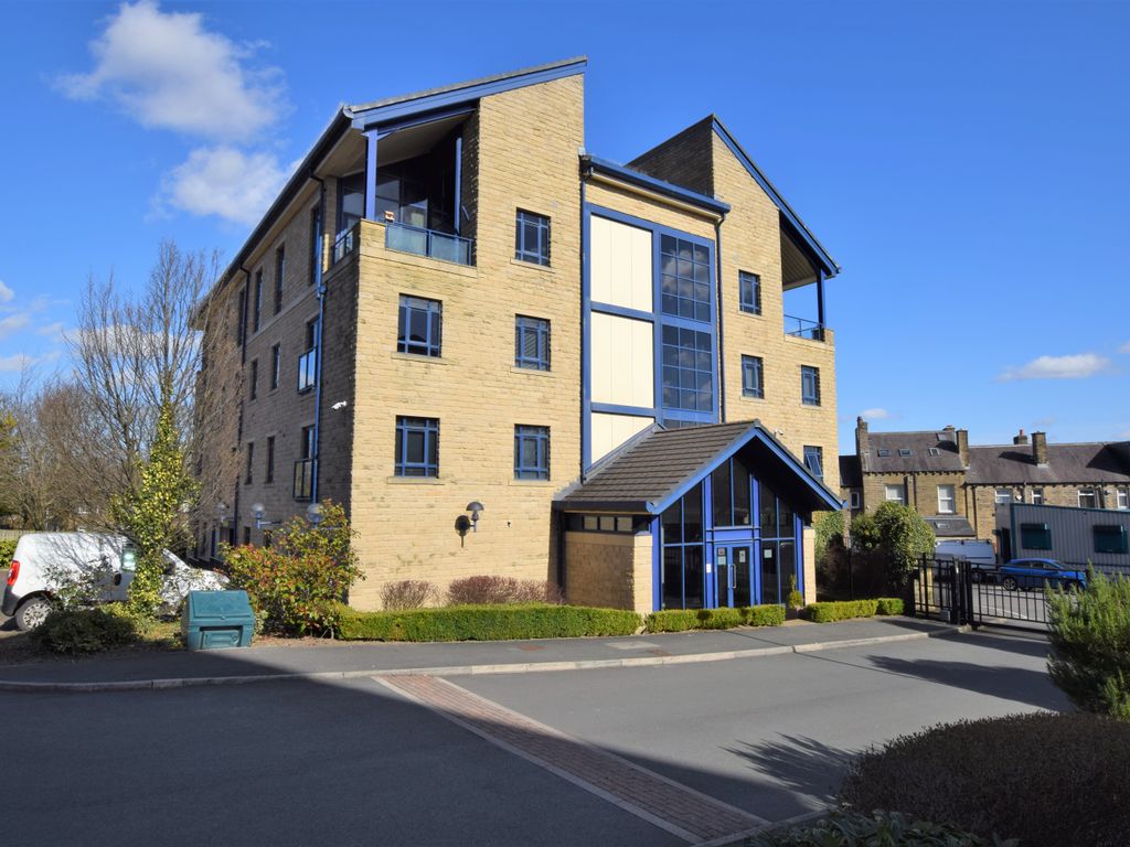 2 Bed Flat For Sale In Equilibrium Lindley Huddersfield Hd3 Zoopla