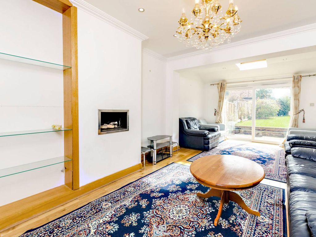 6 bed semidetached house for sale in Old Palace Road, Guildford GU2, £