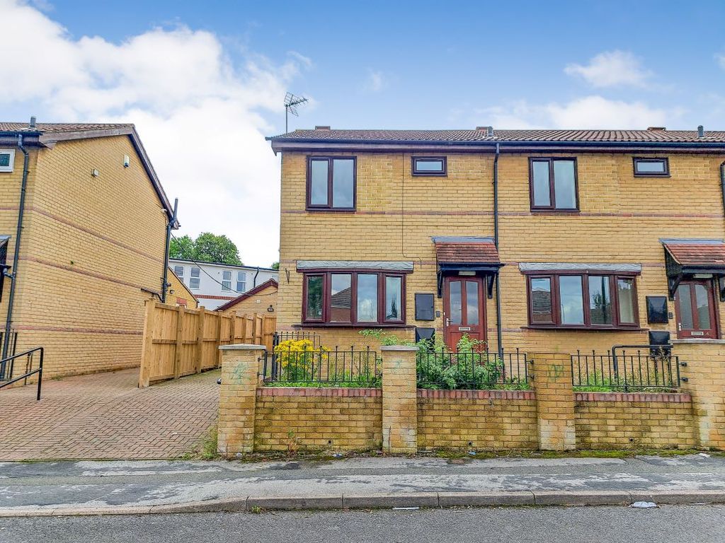 3 bed end terrace house for sale in 6 Stainton Street, Denaby Main, Doncaster, South Yorkshire