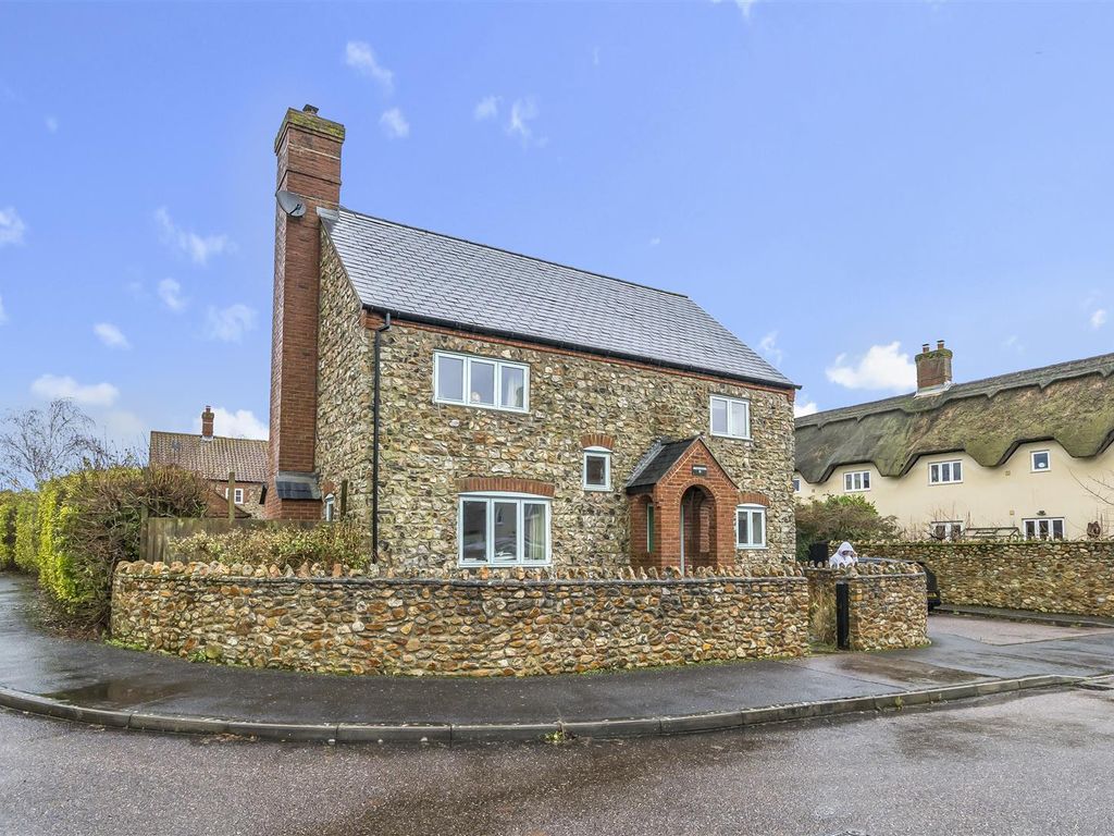 4 bed detached house for sale in Standerwick Orchard, Broadway