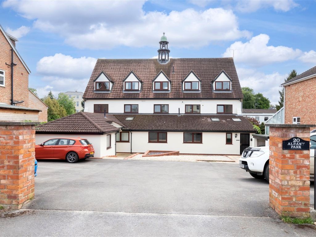 2 bed flat for sale in Albany Road, Cheltenham GL50 Zoopla