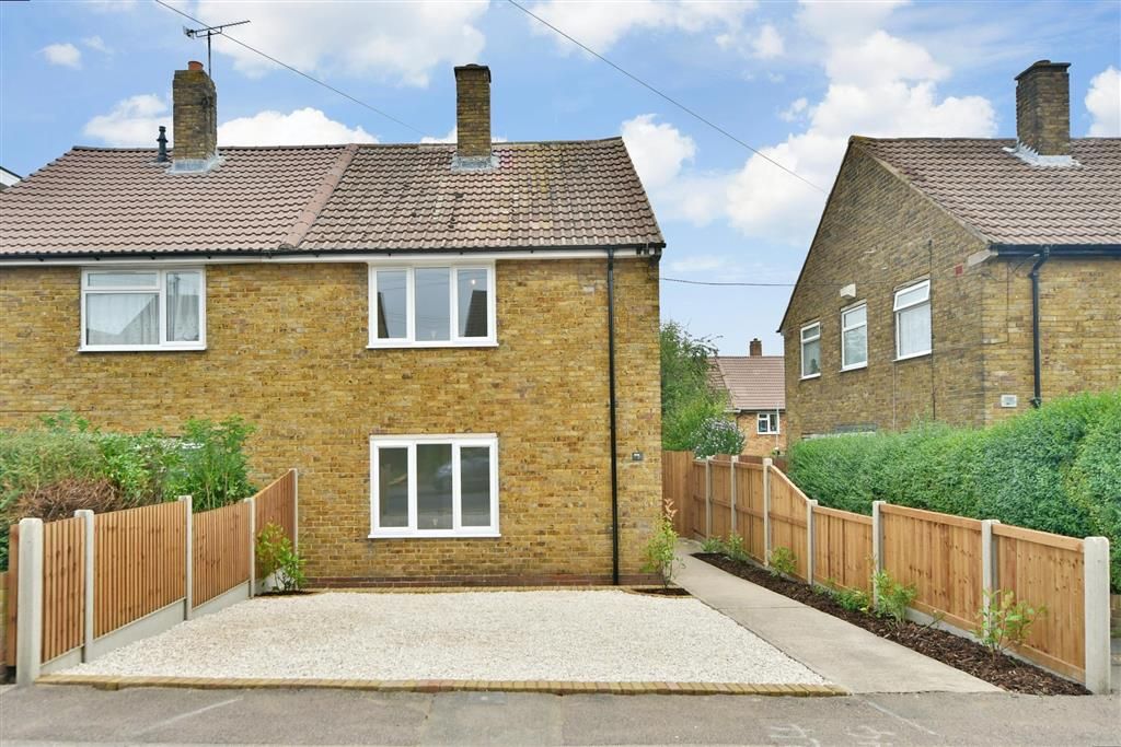 3 bed semidetached house for sale in Goudhurst Road, Twydall