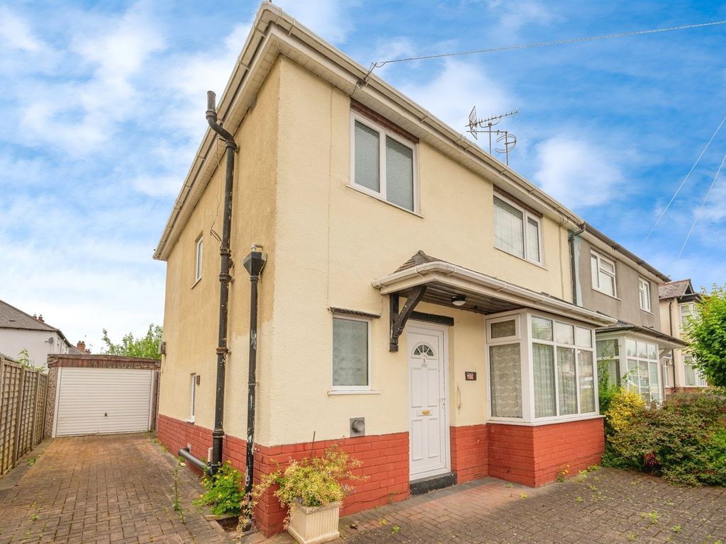 3 bed semidetached house for sale in Adam Street, Kidderminster DY11