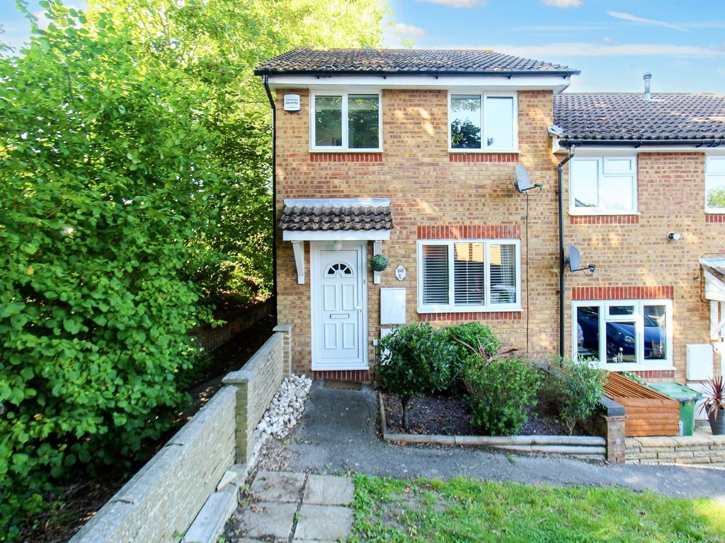 2 bed end terrace house for sale in Squirrel Drive, Sholing SO19, £