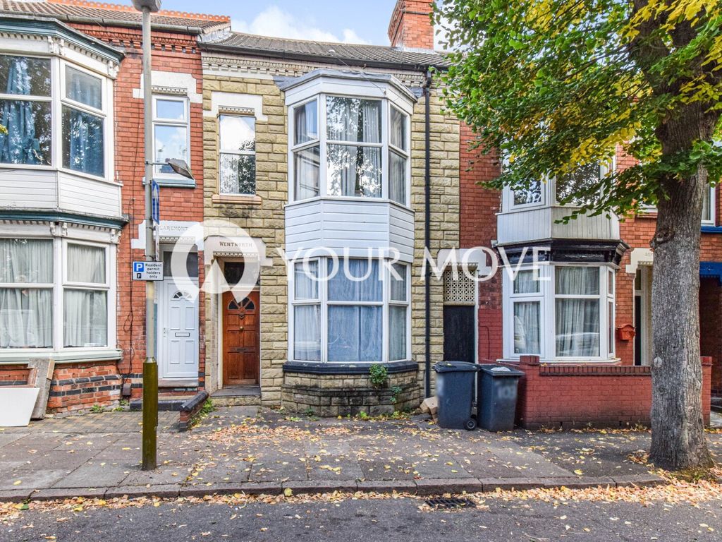 3 bed terraced house for sale in Harrow Road, Leicester, Leicestershire