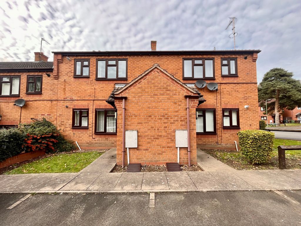 1 bed to rent in Ludworth Avenue, Marston Green, Birmingham