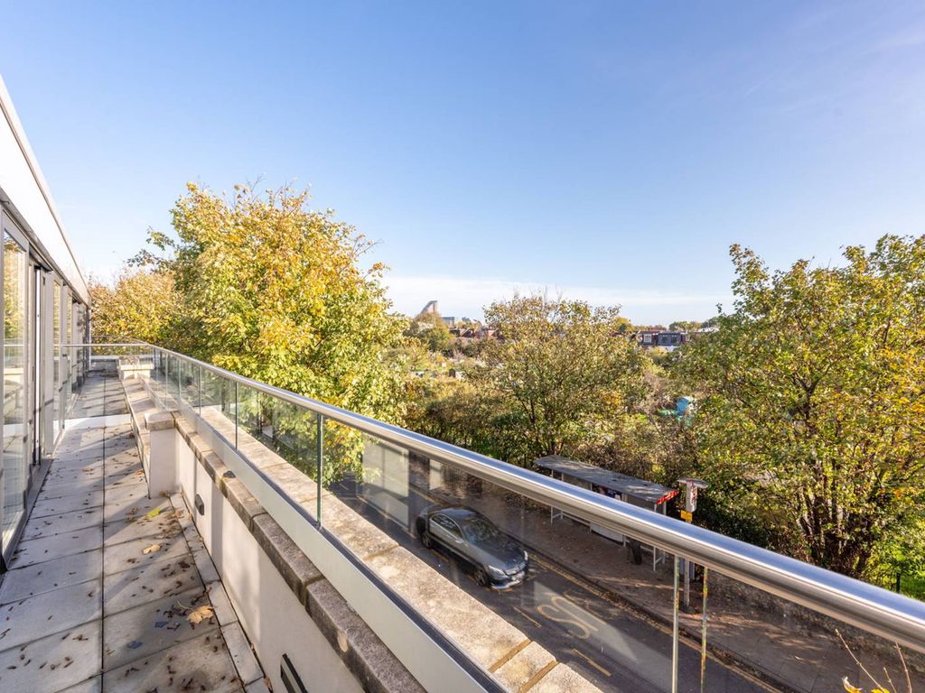 Bonnville House West Ealing W13