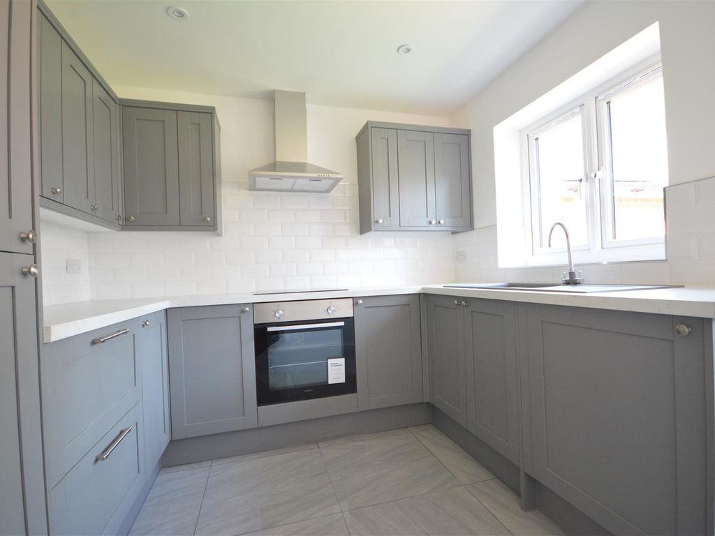 Winrow Gardens Basford Nottingham NG6