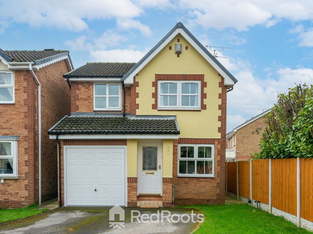 3 bed detached house for sale in Conrad Drive, Maltby, Rotherham, South