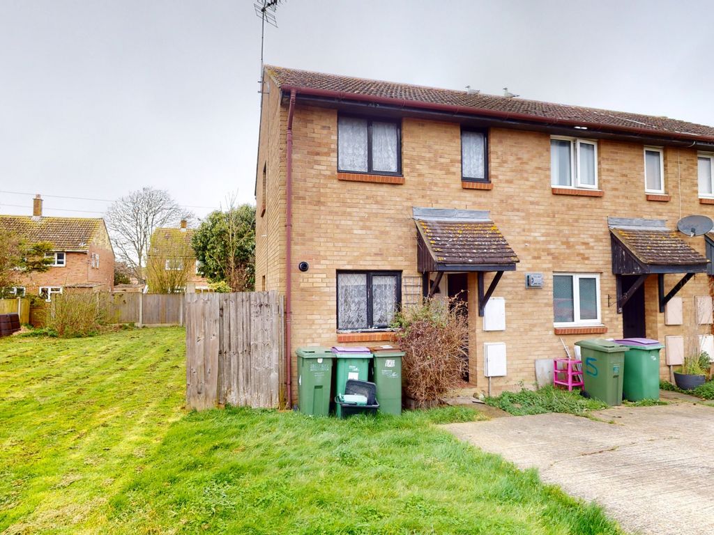 2 bed end terrace house for sale in Carey Close, New Romney, Kent TN28