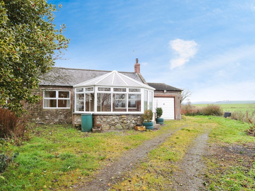 4 bed end terrace house for sale in Clarencefield, Dumfries, Dumfries