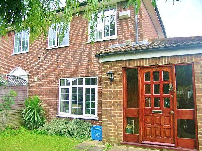 3 bed semidetached house to rent in Hithermoor Road, Stanwell Moor, Middlesex TW19 Zoopla
