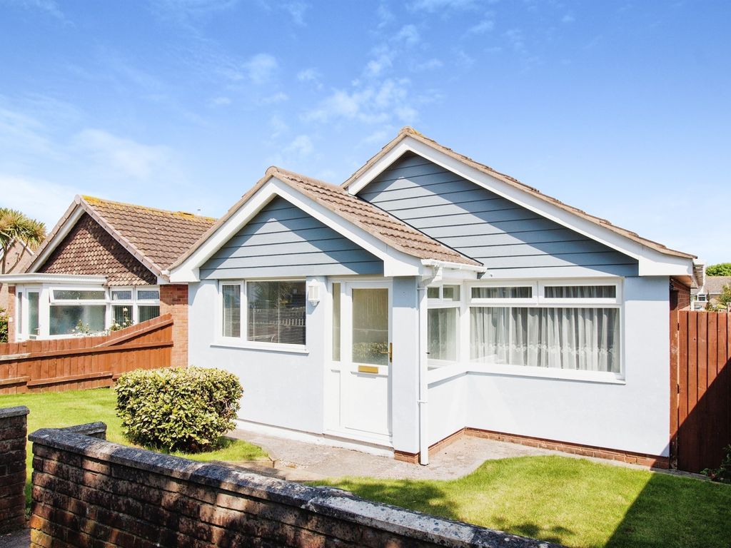 2 bed detached bungalow for sale in Ashburn Walk, Paignton TQ4 Zoopla