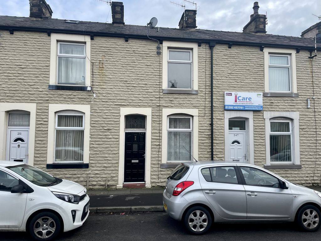 2 bed terraced house for sale in Colne Road, Burnley BB10 Zoopla