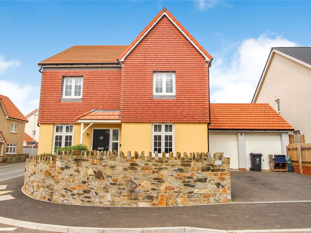 4 bed detached house for sale in Muddlebridge Close, Bickington