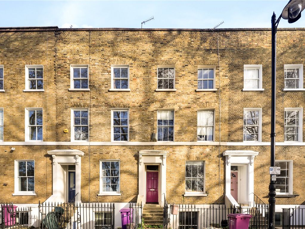 3 bed detached house for sale in Cadogan Terrace, Hackney, London E9