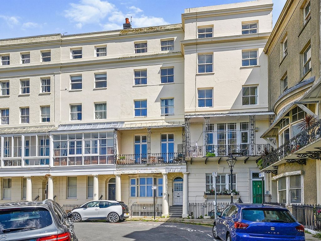 1 bed flat for sale in Marine Square, Brighton BN2 Zoopla