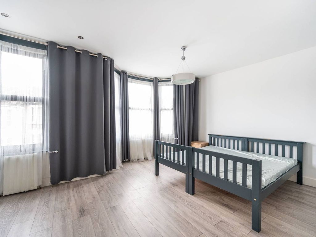 West Ella Road, Harlesden, London NW10  