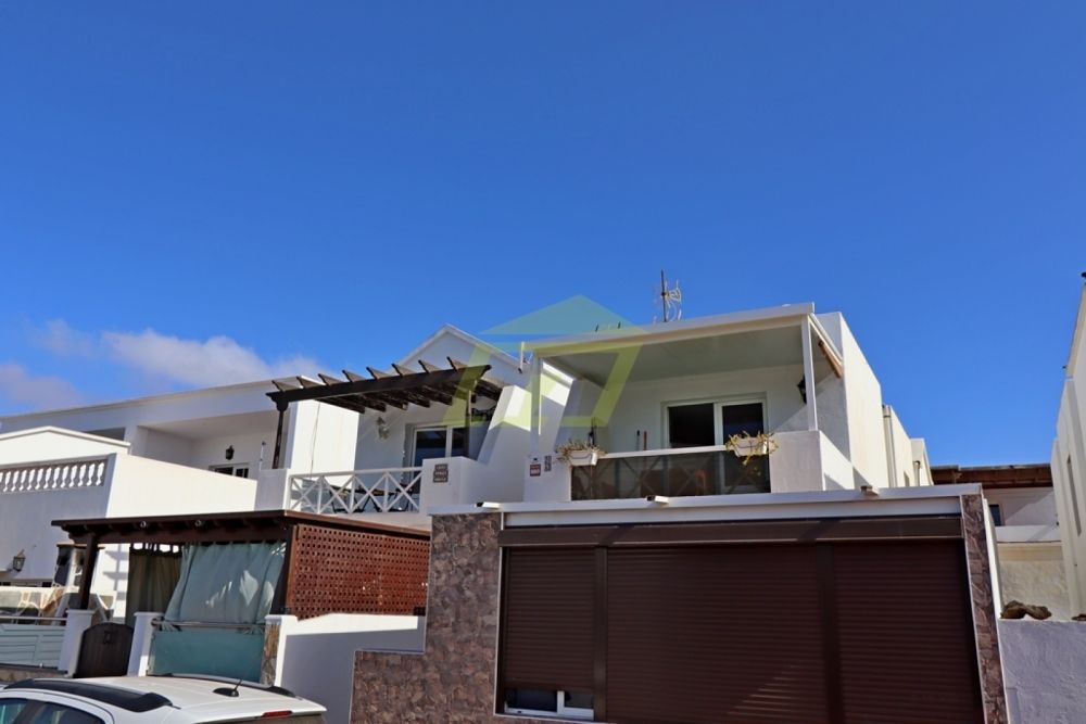 2 bed apartment for sale in Playa Honda, Lanzarote, Spain Zoopla