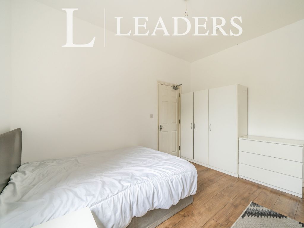 Room to rent in Wilderspool Causeway, Warrington WA4 Zoopla