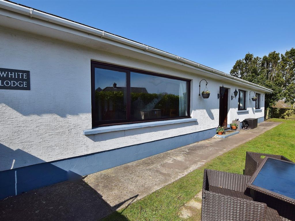4 bed detached bungalow for sale in Burton, Milford Haven SA73 Zoopla