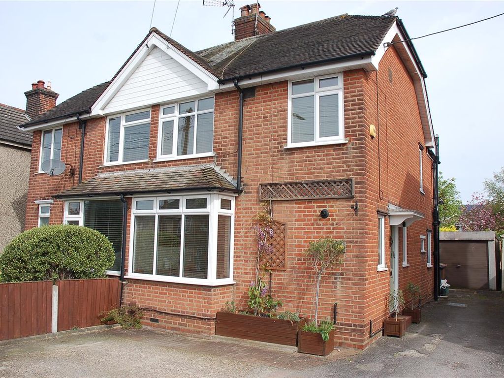 2 bed semidetached house for sale in Writtle Road, Chelmsford CM1, £