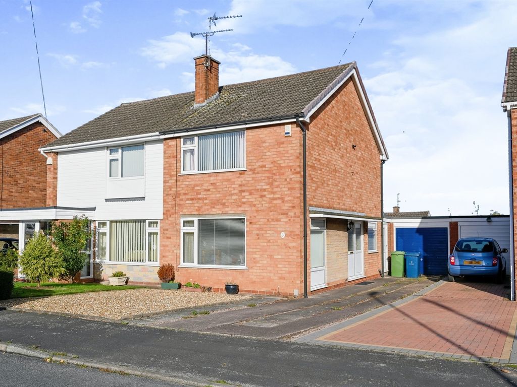 2 bed semidetached house for sale in Tennyson Road, Stafford ST17 Zoopla