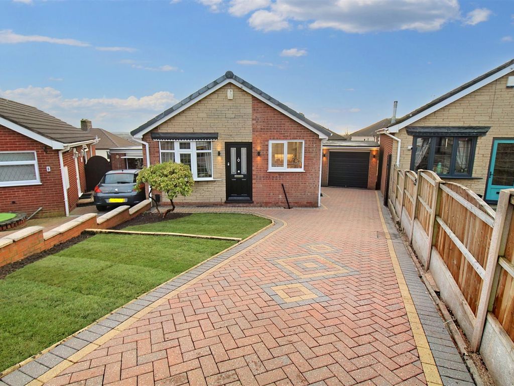 2 bed detached bungalow for sale in Sandiway Place, Birches Head, StokeOnTrent ST1, £190,000