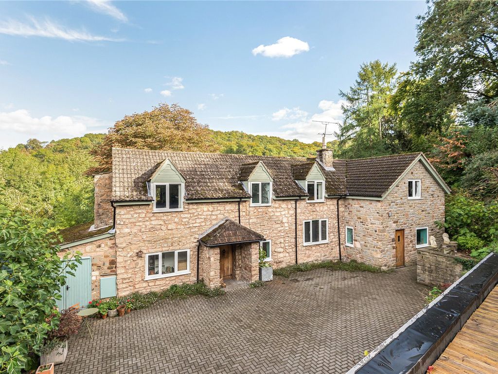 4 bed cottage for sale in Bulls Hill, Walford, RossOnWye
