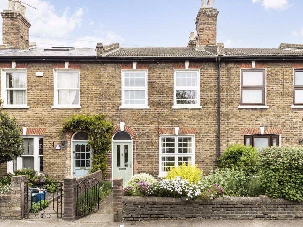 3 bed terraced house for sale in Lion Road, Twickenham TW1 Zoopla