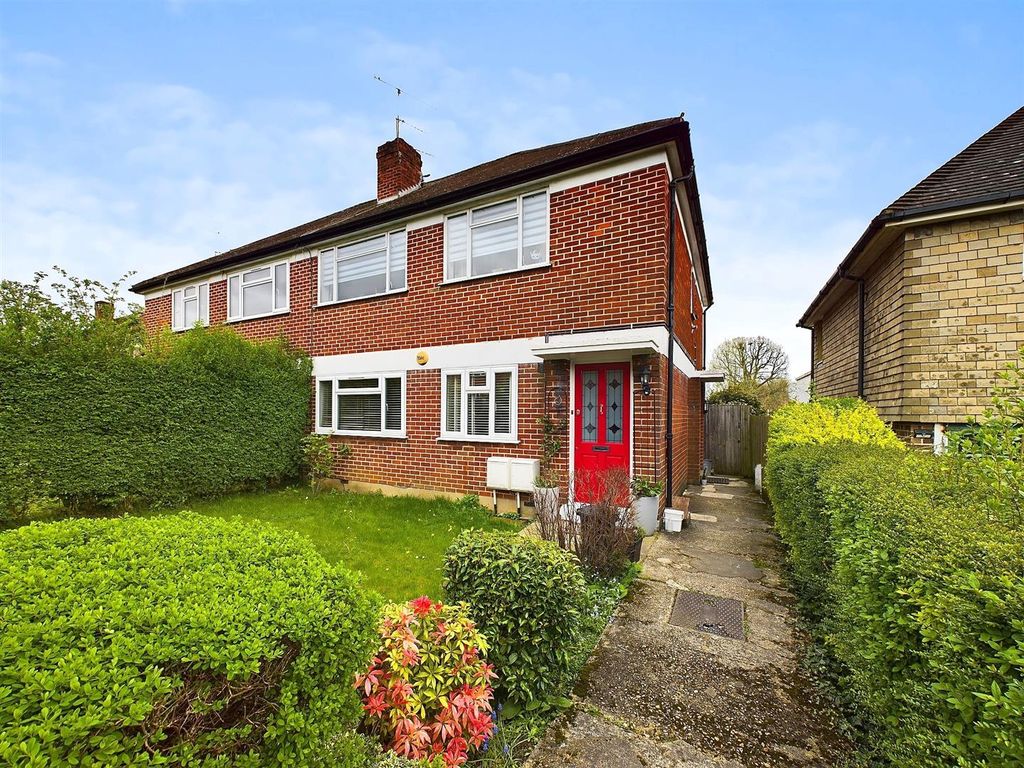 2 bed for sale in Meadway Gardens, Ruislip HA4, £400,000 Zoopla