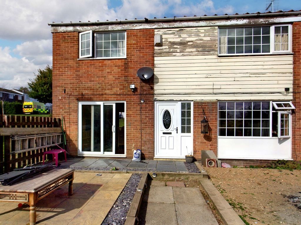 3 bed end terrace house for sale in Kinsey Road, High Green, Sheffield