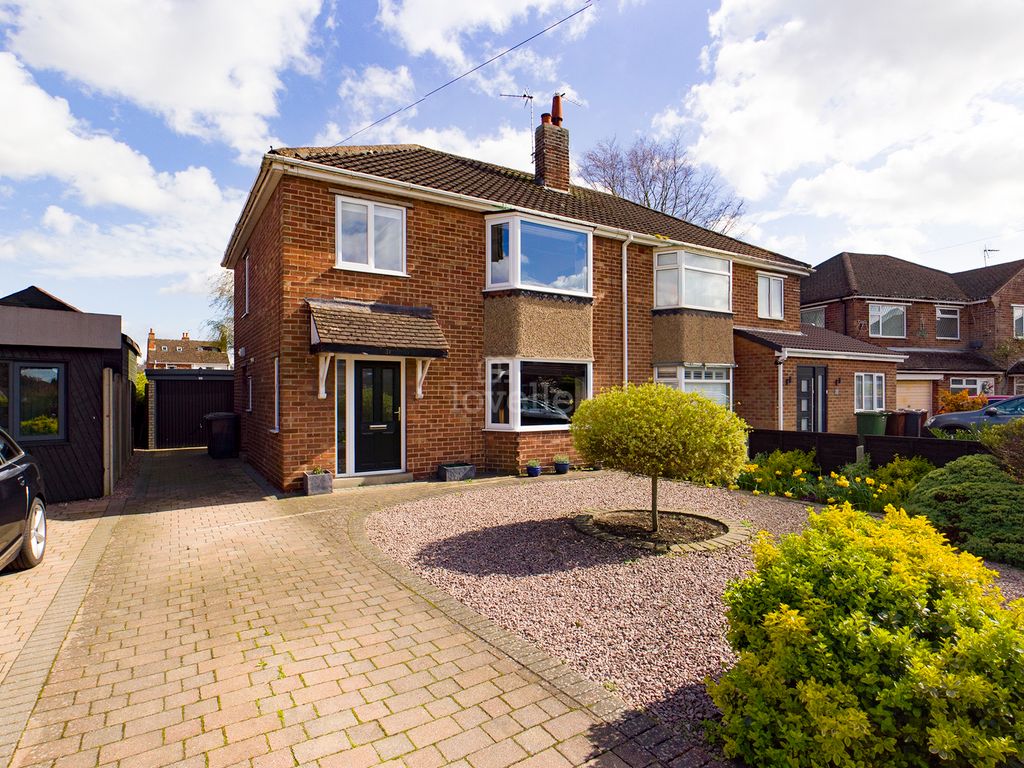 3 bed semidetached house for sale in Toynton Close, Lincoln LN6 Zoopla
