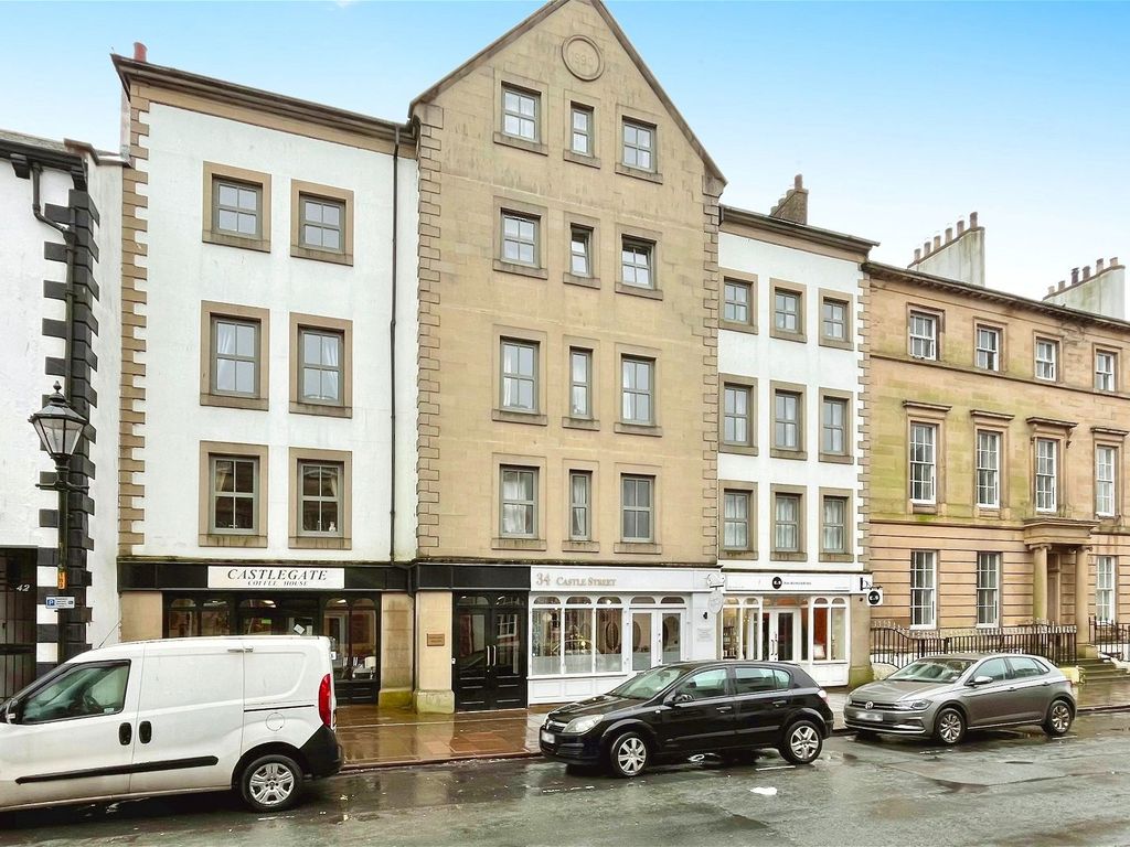 2 bed flat for sale in Castle Court, Castle Street, Carlisle CA3, £