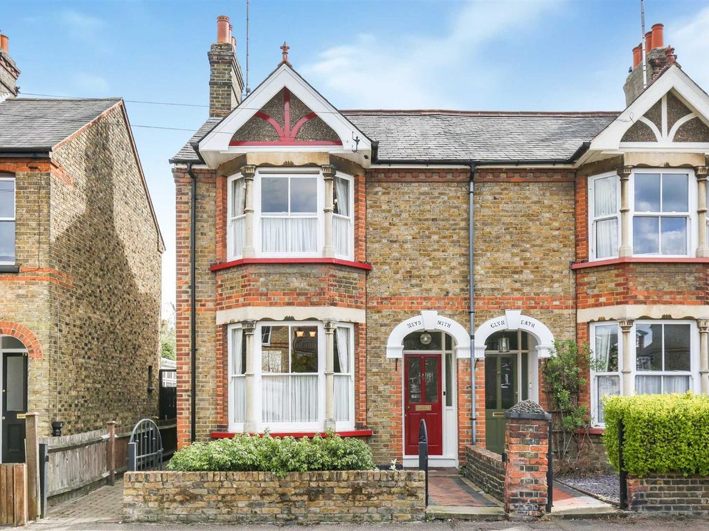 4 bed semidetached house for sale in Tamworth Road, Hertford SG13, £