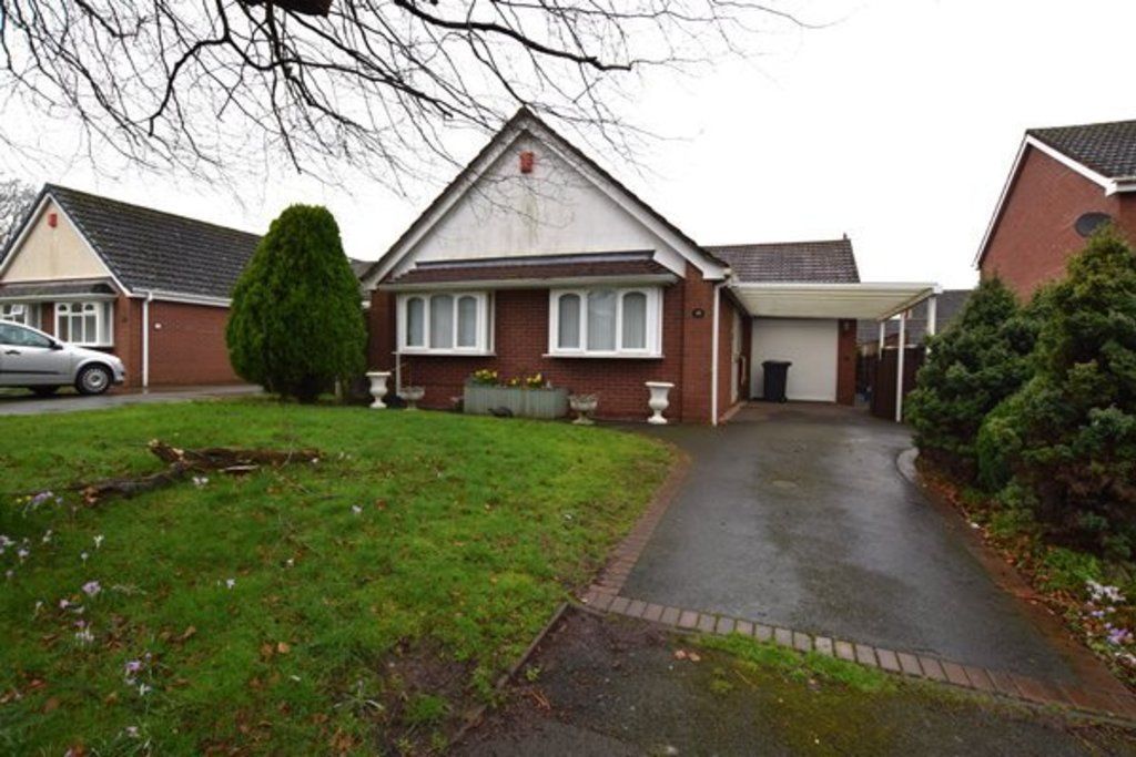3 bed detached bungalow for sale in Drayton Grove, Market Drayton
