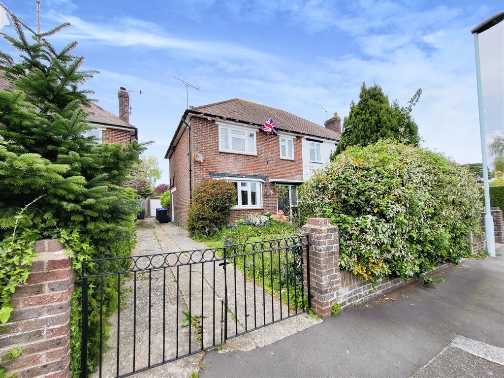 3 bed semidetached house for sale in The Plantation, Worthing, West