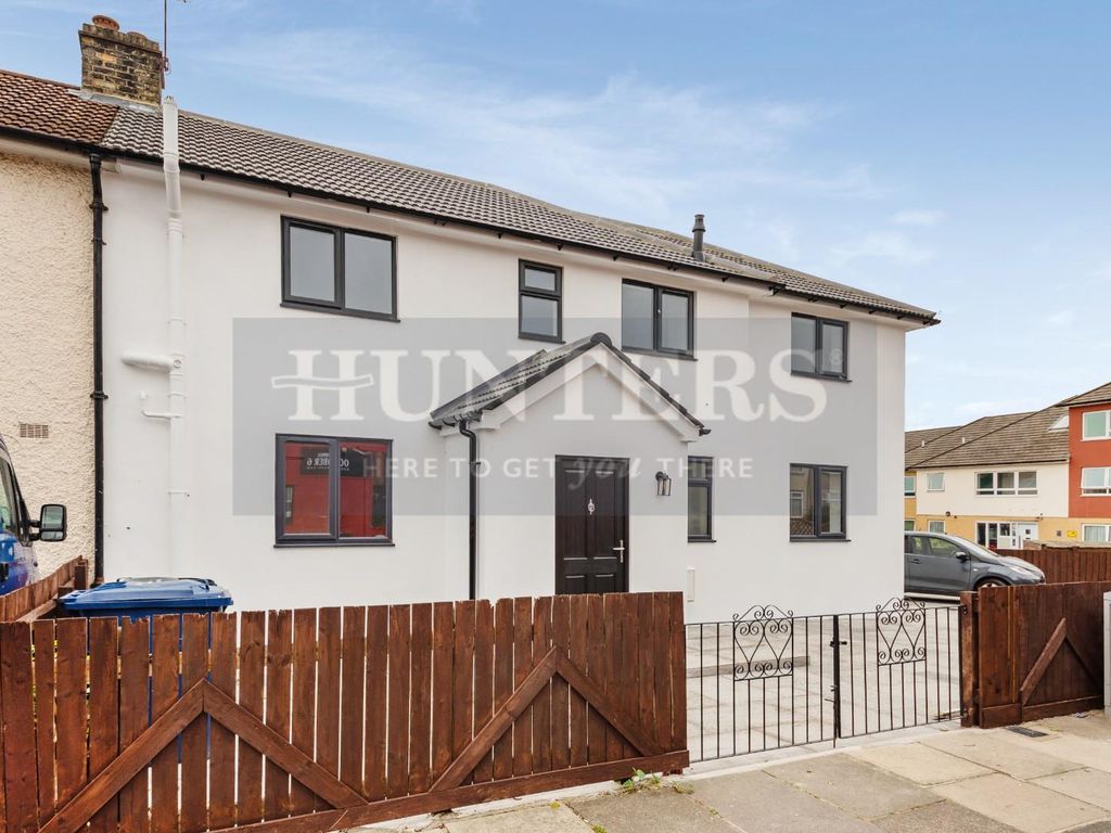 3 bed flat for sale in Windmill Lane, Greenford UB6, £550,000 Zoopla