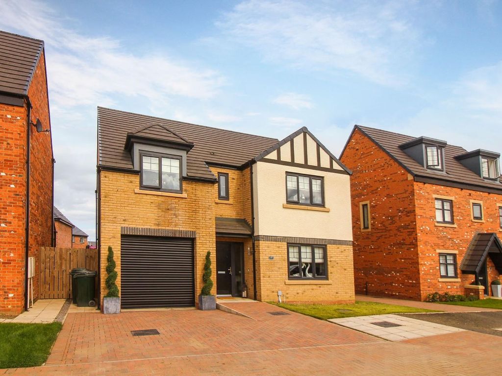 4 bed detached house for sale in Corver Crescent, Hazlerigg, Newcastle