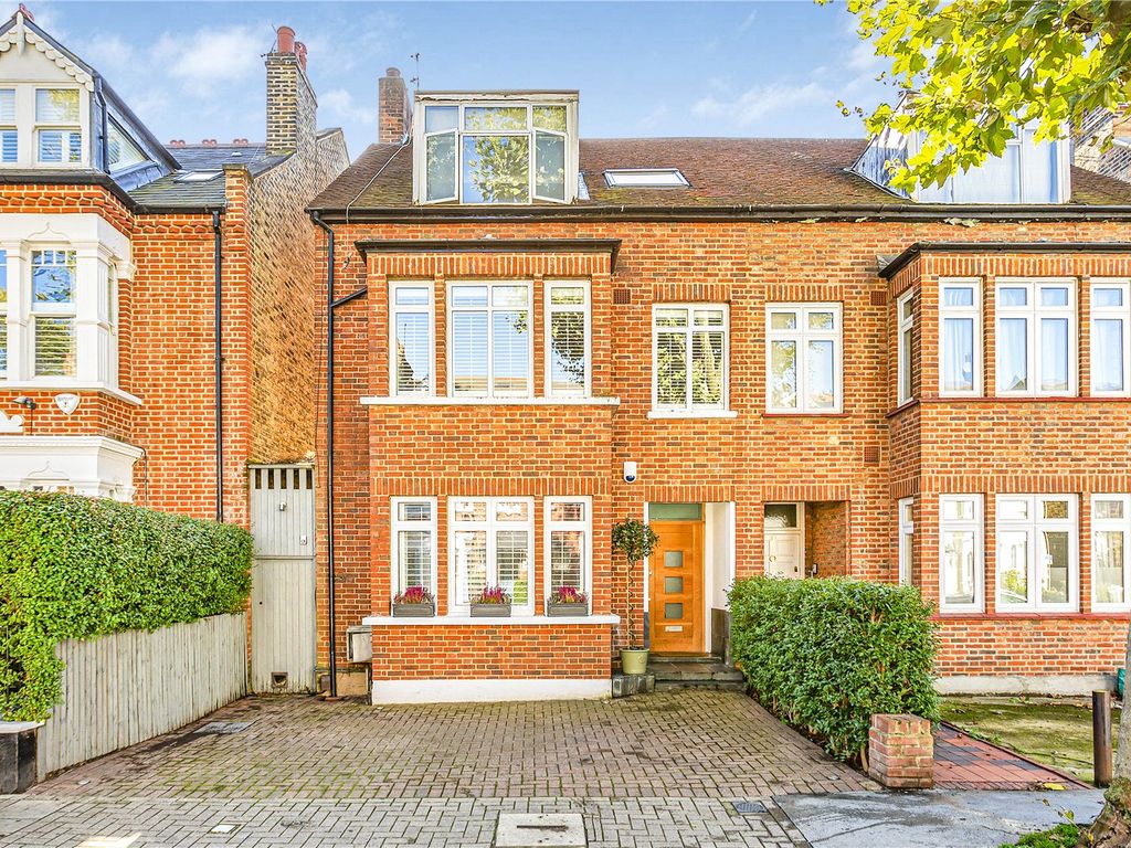 Thornton Avenue, Chiswick, London W4