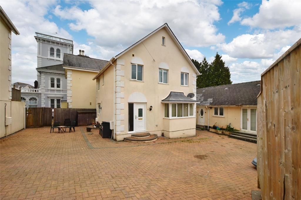 3 bed detached house for sale in Highwood Close, Courtenay Road, Newton Abbot, Devon TQ12 Zoopla