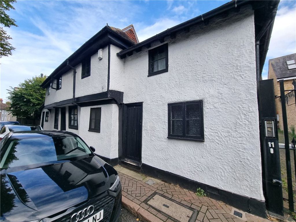 4 bed semidetached house for sale in High Street, St. Mary Cray