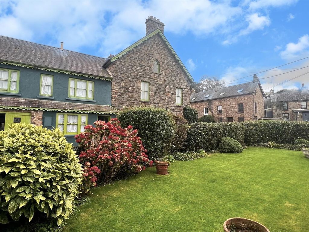 6 bed semidetached house for sale in Marine Road, Broad Haven
