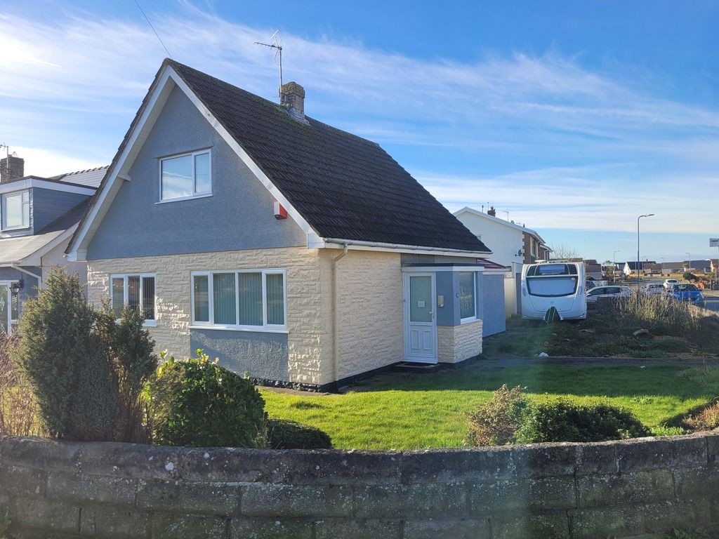 3 bed detached bungalow for sale in Sandpiper Road, Nottage, Porthcawl