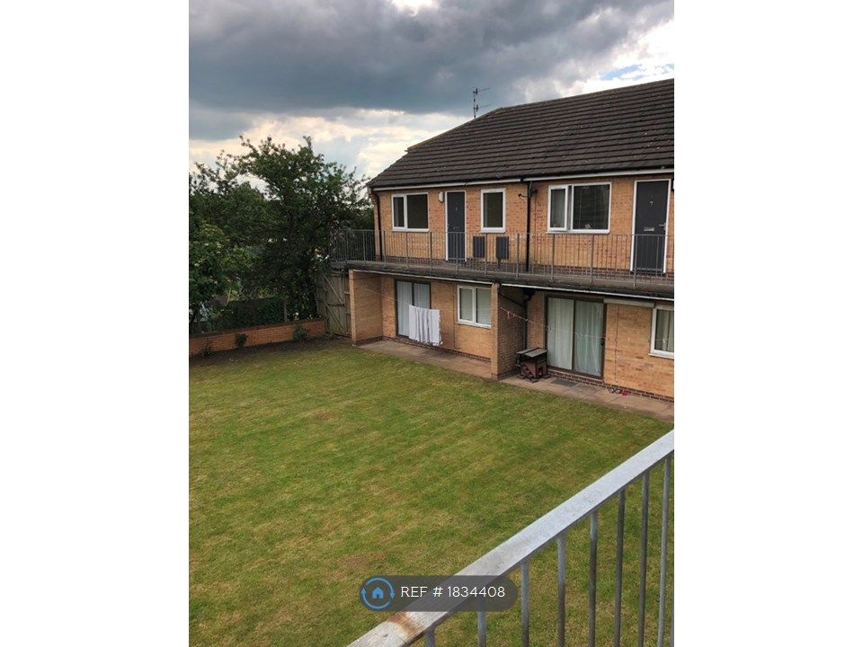 2 bed flat to rent in Spring Court, Stapleford, Nottingham NG9, £725 pcm Zoopla