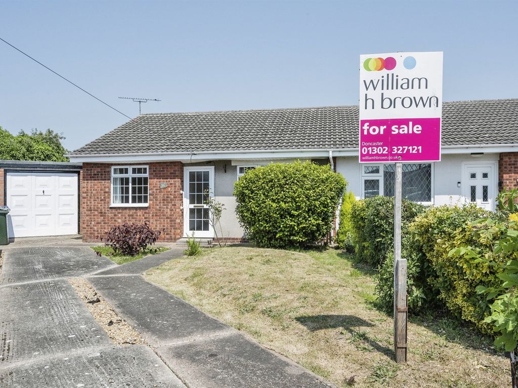 2 bed detached bungalow for sale in Woodford Road, Barnby Dun