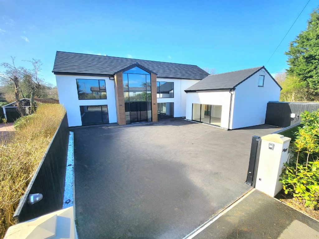 New home, 6 bed detached house for sale in Northwich Road, Dutton, Warrington WA4 Zoopla New home, 6 bed detached house for sale in Northwich Road, Dutton, Warrington WA4 Zoopla