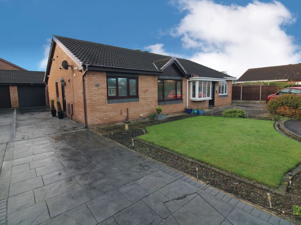 2 bed bungalow for sale in Knights Close, Cleveleys FY5 Zoopla