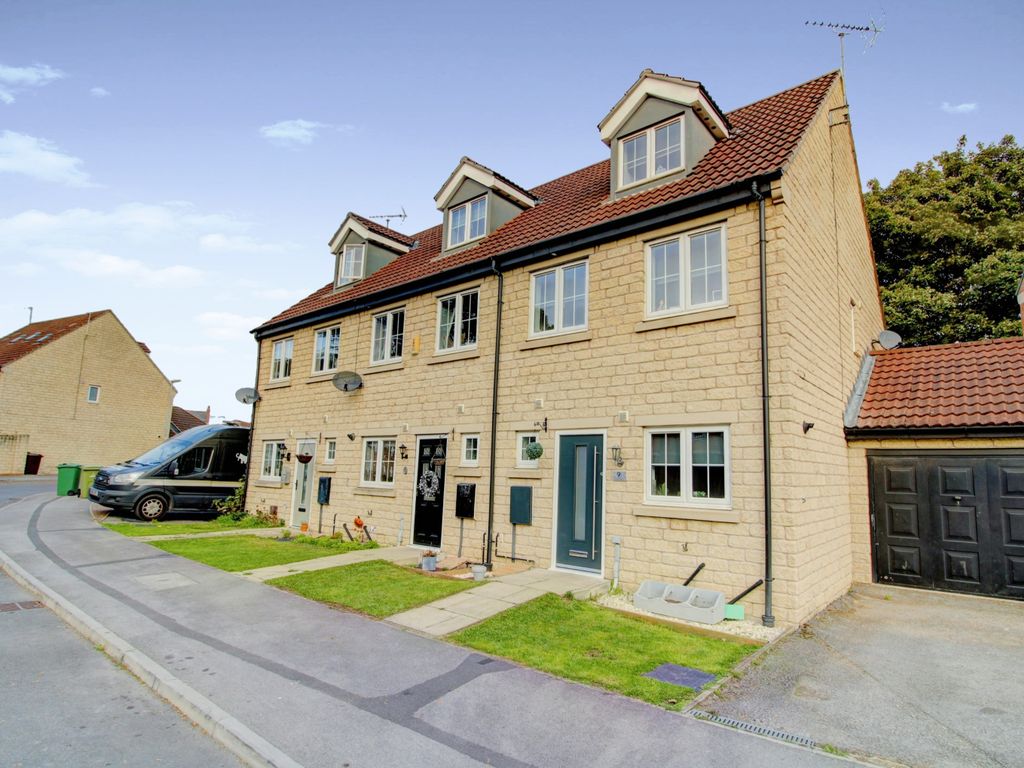 4 bed semidetached house for sale in Lyng Court WF11 Zoopla
