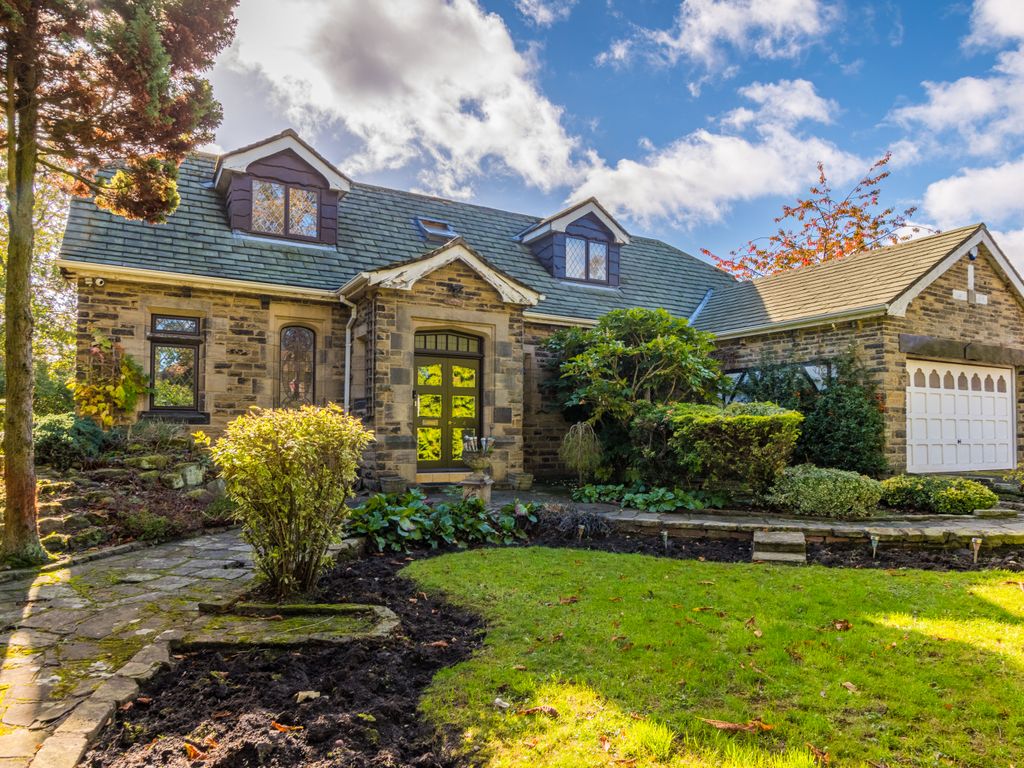 5 bed detached house for sale in Mullion Croft, Church Lane, Adel